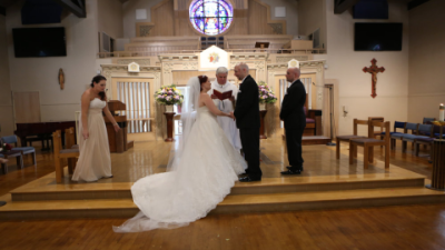 Henry Roth Bridal: Luxury Wedding Gowns & Designer Style