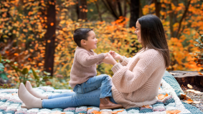 Fall Family Photo Colors That Make Everyone Look Amazing