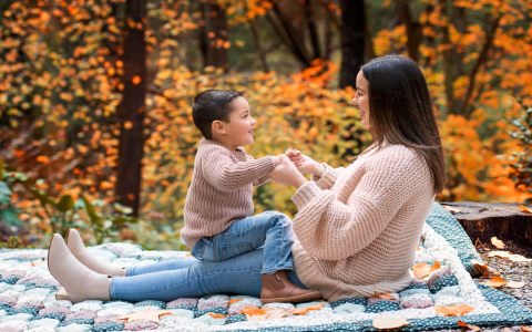 Fall Family Photo Colors That Make Everyone Look Amazing