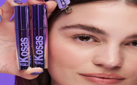 Sérum pour cils naturel : croissance et soin des sourcils efficaces