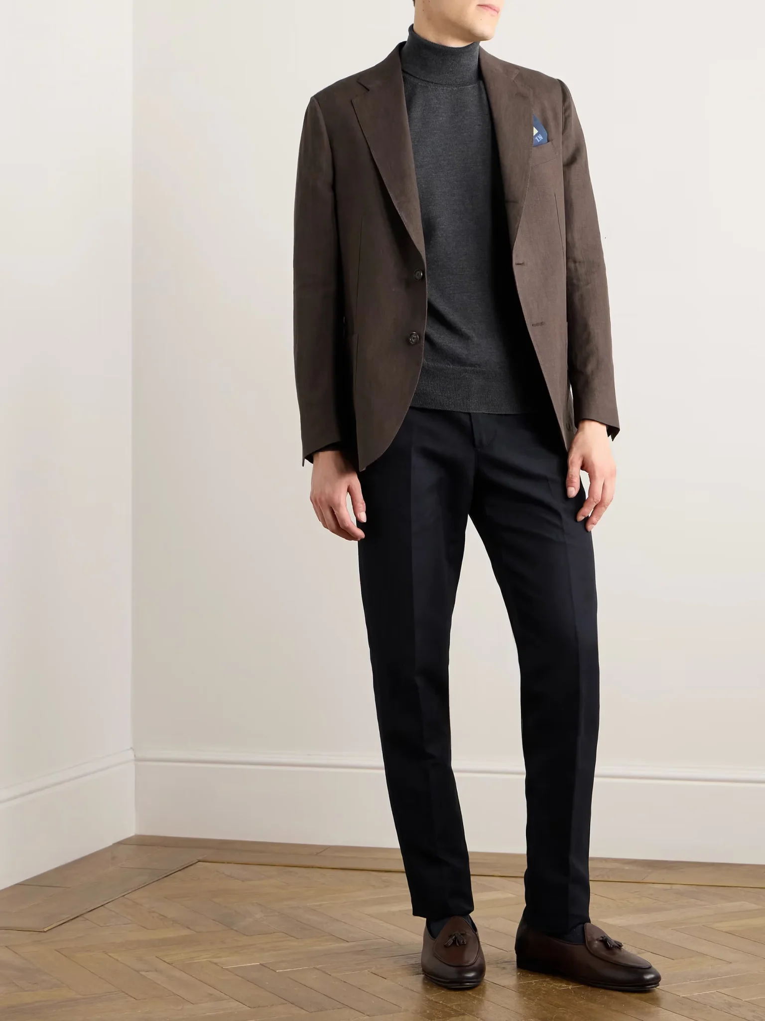 7 Stunning Turtleneck Blazer Combo Looks for 2025