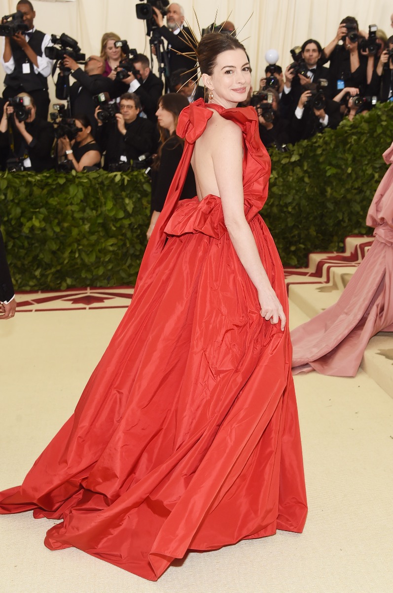 Why Anne Hathaway's Met Gala 2018 Outfit Stole The Show