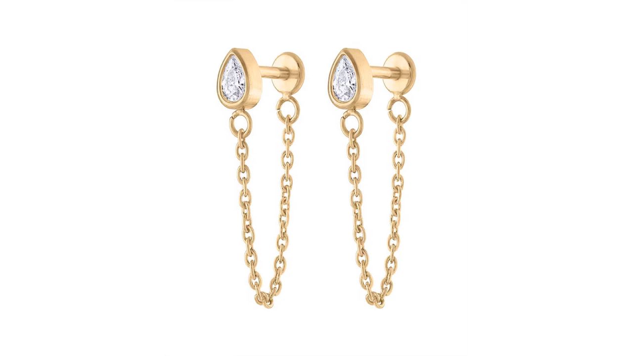 7 Best Solid Gold Nap Earrings You Can Sleep In