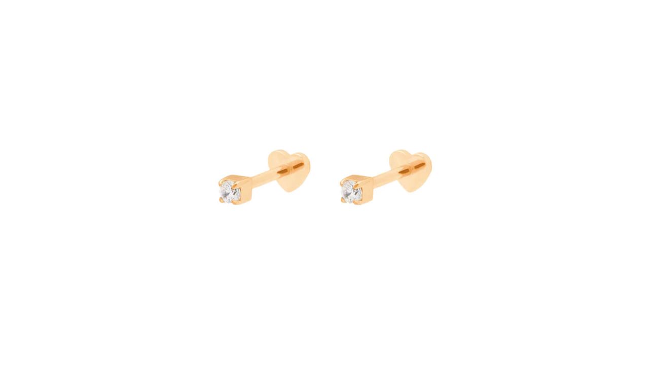 7 Best Solid Gold Nap Earrings You Can Sleep In
