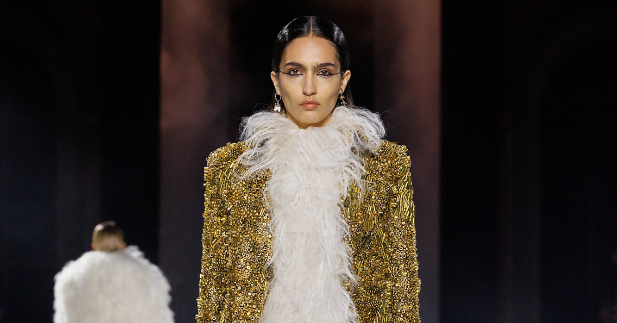 Best Elegant Day Collars That Transform Any Outfit in 2025