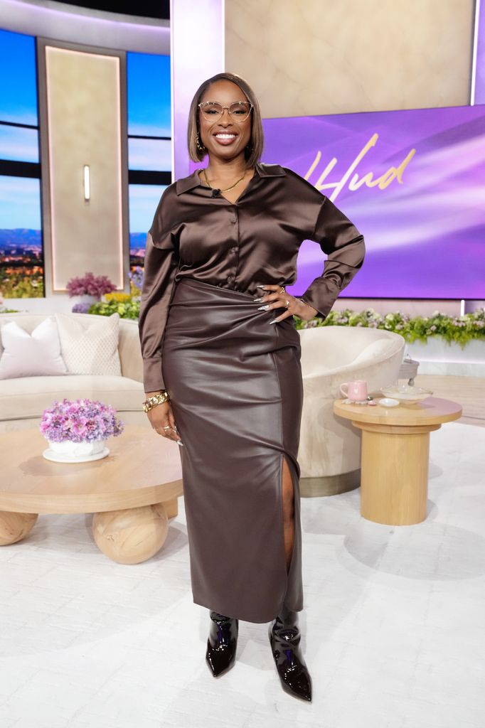 TV Fashion Secrets: Jennifer Hudson Outfits Style Guide