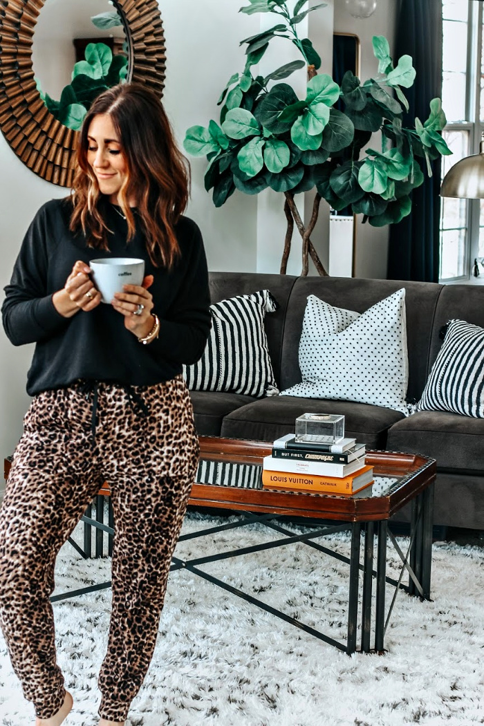 Cozy Loungewear Essentials: Home Outfit Styling Tips