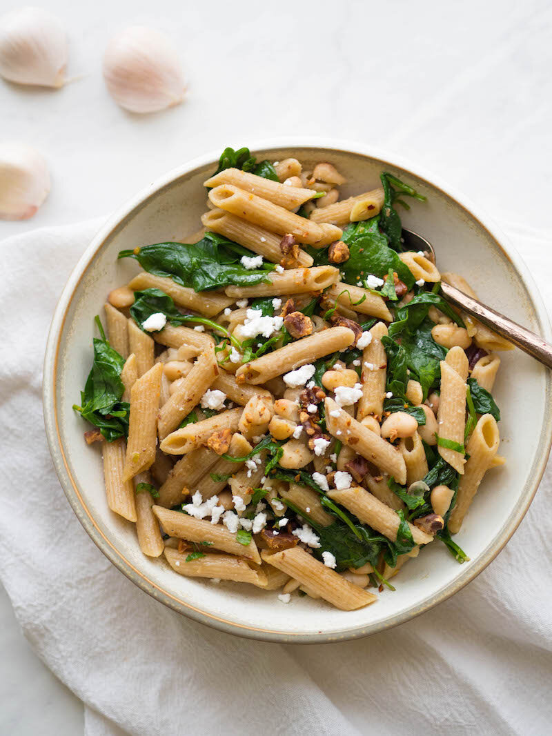 Easy Pasta with White Beans and Spinach Recipe | Garlic & Olive Oil Flavor