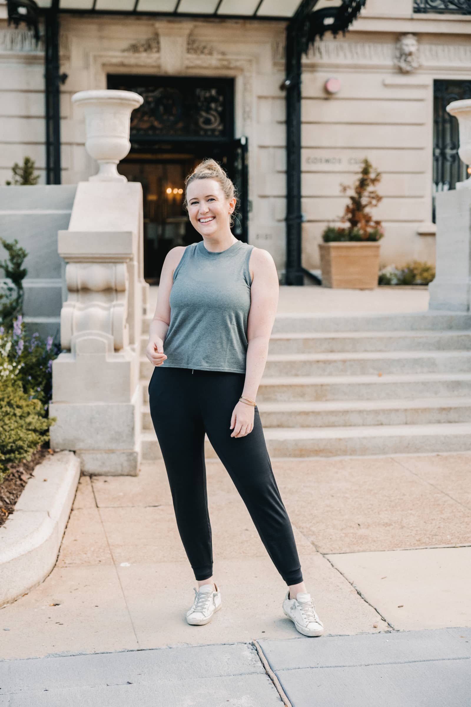 Top Vuori Energy Tee Dupe Picks with Affordable Activewear Finds