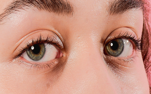 Lashfood Serum Benefits for Longer, Thicker Eyelashes Naturally