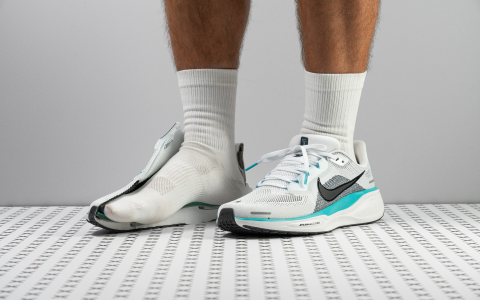 Narrow Size Sneakers: Find Your Perfect Fit Today