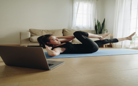 Easy Strength Program: Full Body Workouts & Recovery Tips
