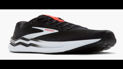 Ghost 15 vs Ghost Max: Which Running Shoe Wins in 2025?