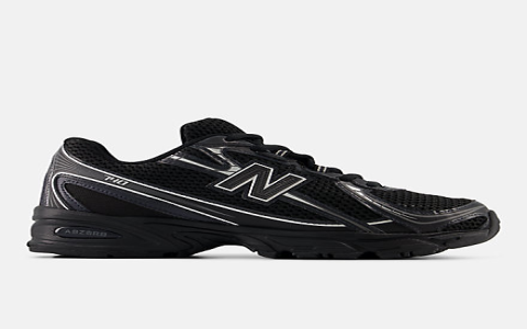 Get Your Black New Balance 725 – Limited Stock Available!