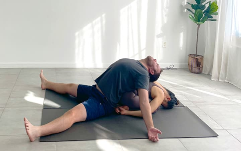 Fun Couple Yoga Poses to Try with Partner for Better Balance and Flexibility