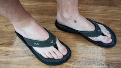Best Adjustable Flip Flops for Comfort & Style 2025