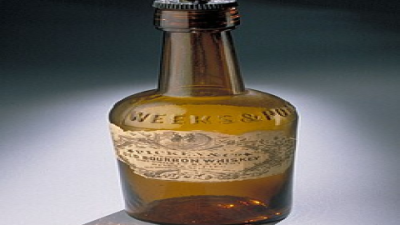 What Is the Difference Between Whiskey and Bourbon Whiskey?