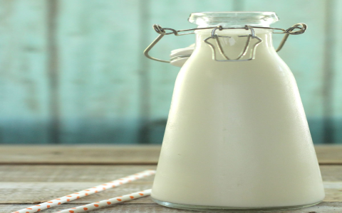 How Long Is Evaporated Milk Good After the Expiration Date? Shelf Life & Storage Tips Revealed
