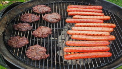 Can You Cook Frozen Hot Dogs Without Thawing? Tips for Safe Grilling & Quick Cooking