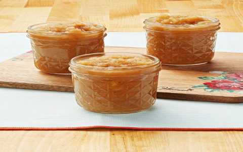 Do Honeycrisp Apples Make Good Applesauce? Find Out Now!