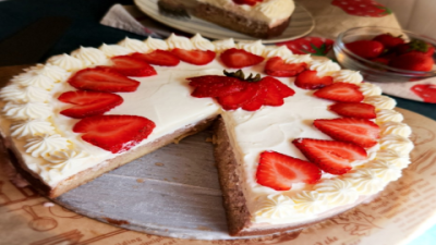 Best Strawberry Tres Leches Cake Recipe – Moist & Delicious!