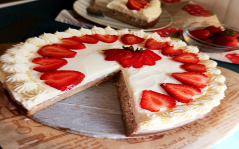 Best Strawberry Tres Leches Cake Recipe – Moist & Delicious!