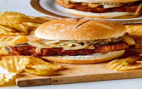 Easy & Juicy Grilled Pork Tenderloin Sandwich Recipe at Home