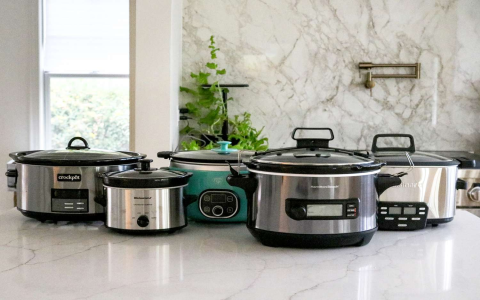 How Long Does Rice Take in a Crock Pot? Slow Cooker Tips & Timing