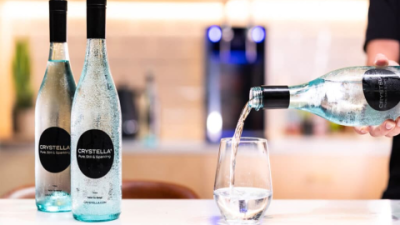 Diff Between Soda and Sparkling Water: What’s the Real Deal?