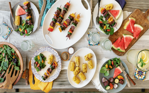 Best Tailgate Food for Hot Weather: Easy Recipes & Cool Picnic Snacks