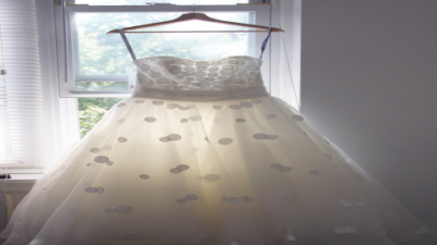 Henry Roth Bridal: Affordable Luxury Wedding Gowns 2025