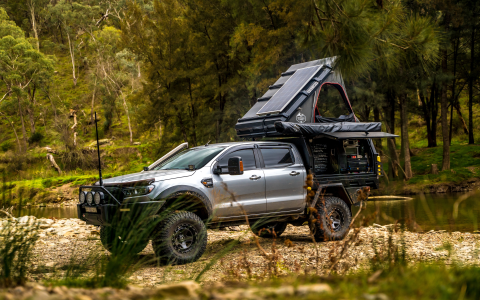 Rooftop Tent Review: Best Camping Gear & Setup Tips for Adventure Travelers