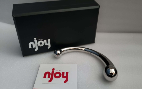 njoy pure wand reviews: Stainless Steel Design, G-Spot Magic