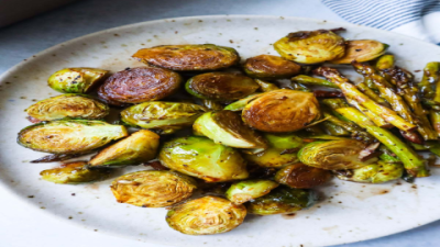Brussel Sprouts with Pearl Onions & Roasted Garlic, Fresh Thyme Recipe