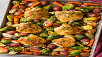 Quick & Easy Weeknight Dinner: Herby Skillet Chicken with Greens