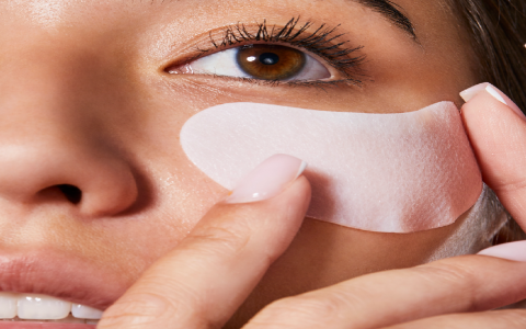 5 Best Eye Circles Serums That Actually Work in 2025