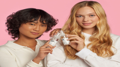 Frizz Control Magic: Oribe Smooth Style Serum + Shine