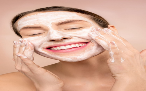 Best Exfoliating Facial Serum for Glowing Skin 2025: Your Ultimate Glow-Up Guide