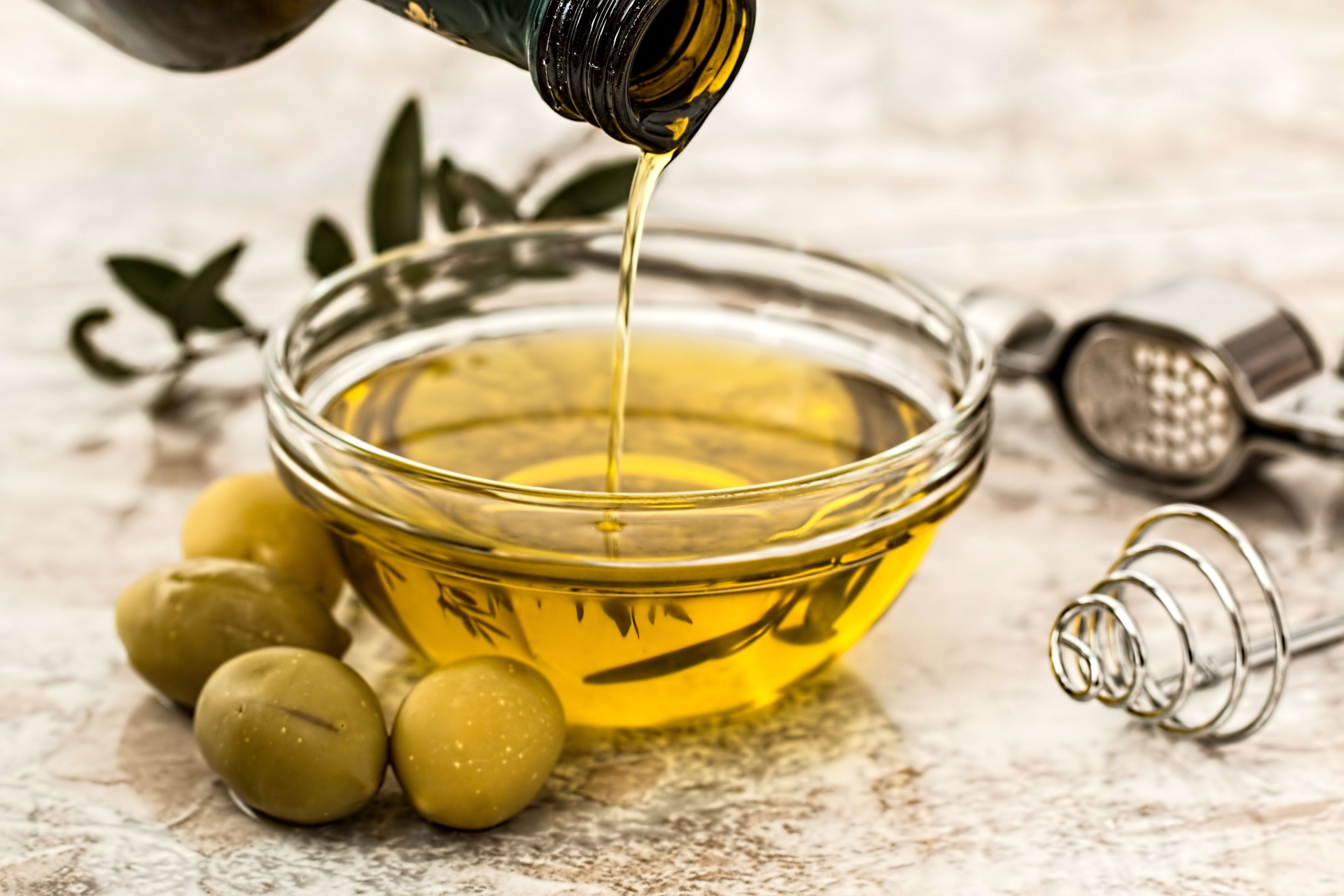 Discover the Best Lower Calorie Alternative to Olive Oil