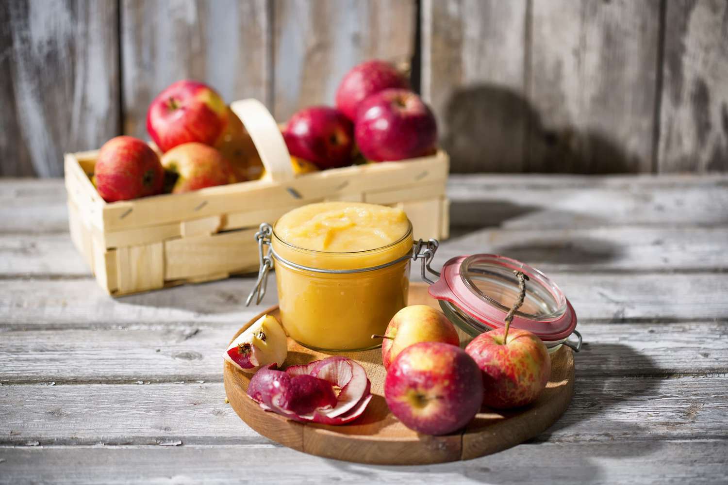 Why Golden Delicious Apples Make Perfect Applesauce