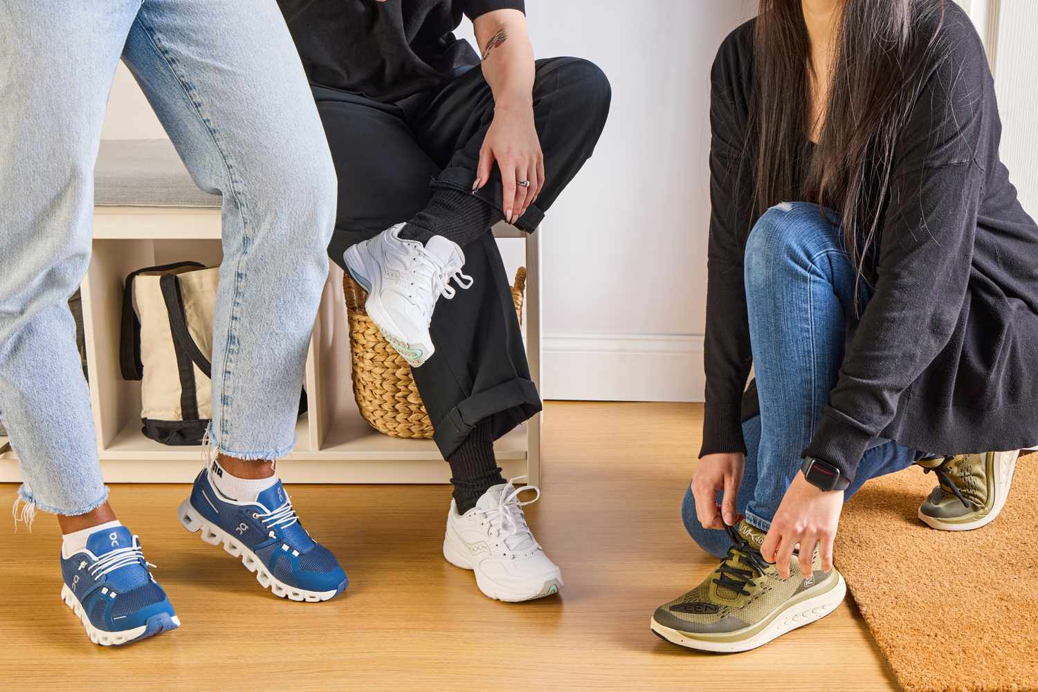 Best Shoes for Cavus Foot with Arch Support & Cushioning: A Complete Guide