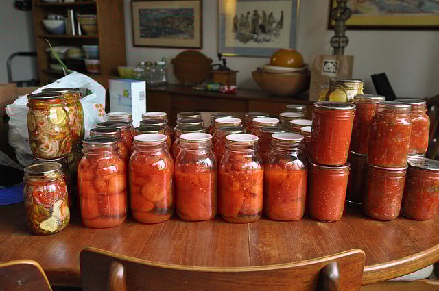 Shelf Life of Canned Tomato Sauce: How Long Is It Safe?