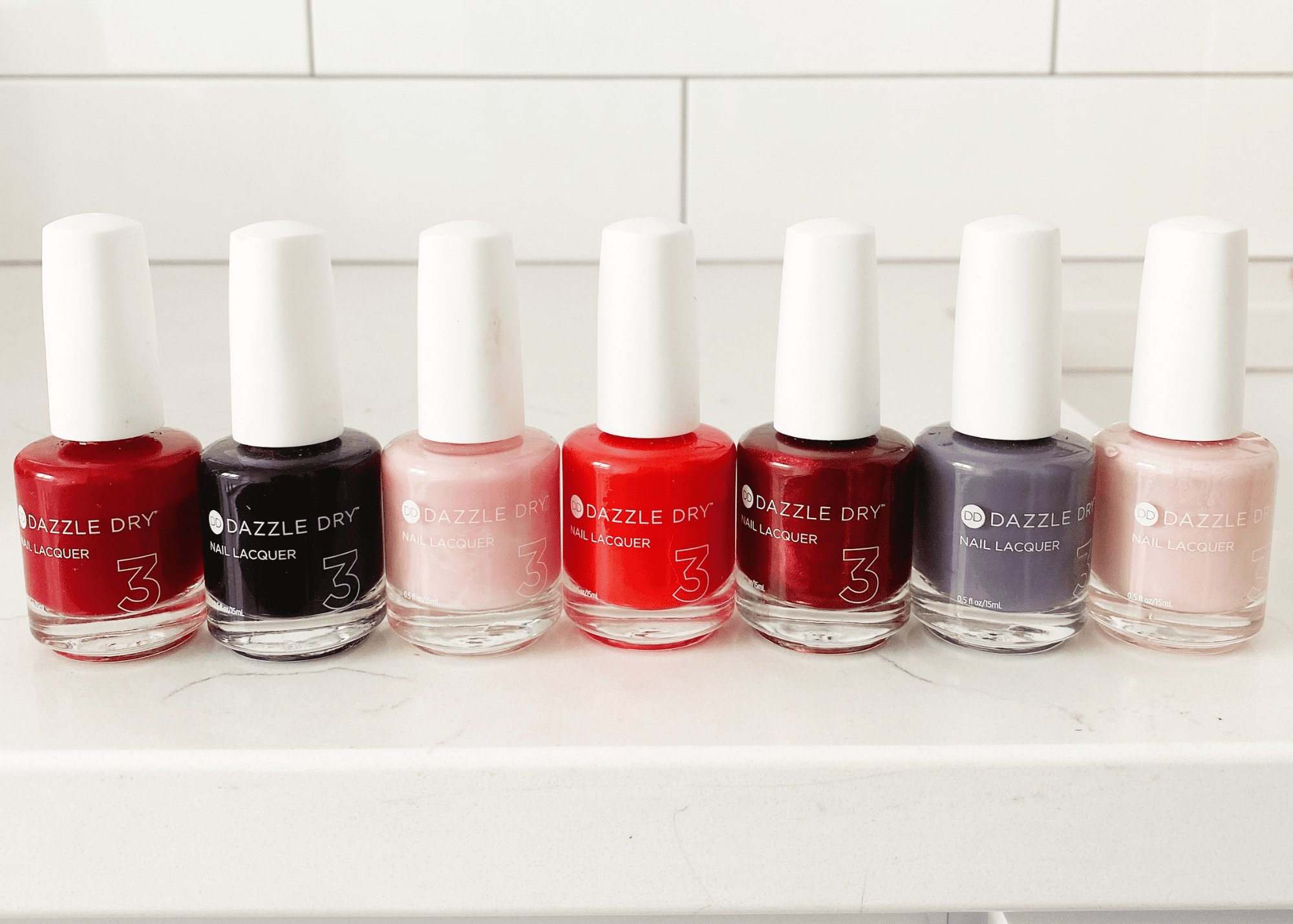 Dazzle Dry Review – Is This Nail Polish Worth It?