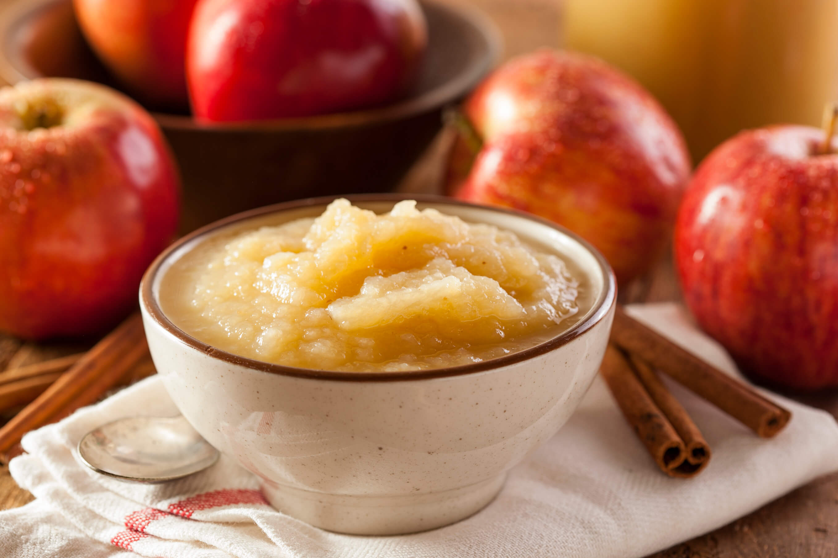 Why Golden Delicious Apples Make Perfect Applesauce