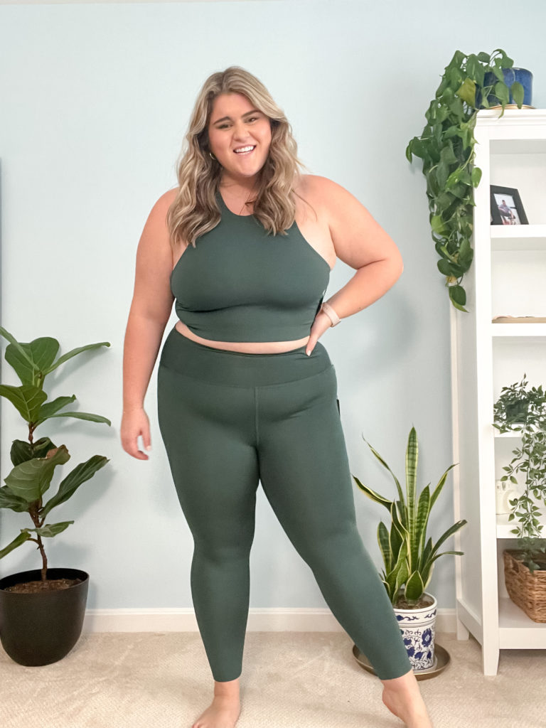 Top Leggings for Big Women: Flattering Fits You’ll Love