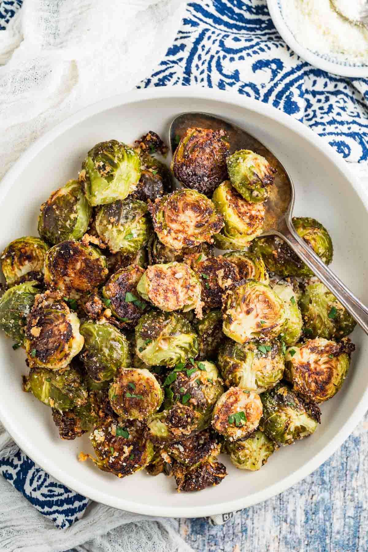 Brussel Sprouts with Pearl Onions & Roasted Garlic, Fresh Thyme Recipe