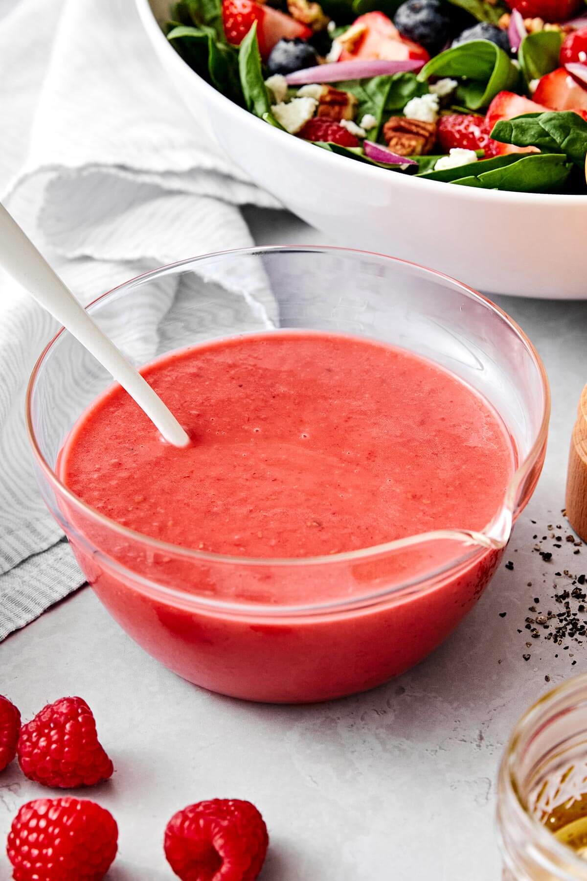 Top 5 Delicious Recipes with Raspberry Vinaigrette to Try Today
