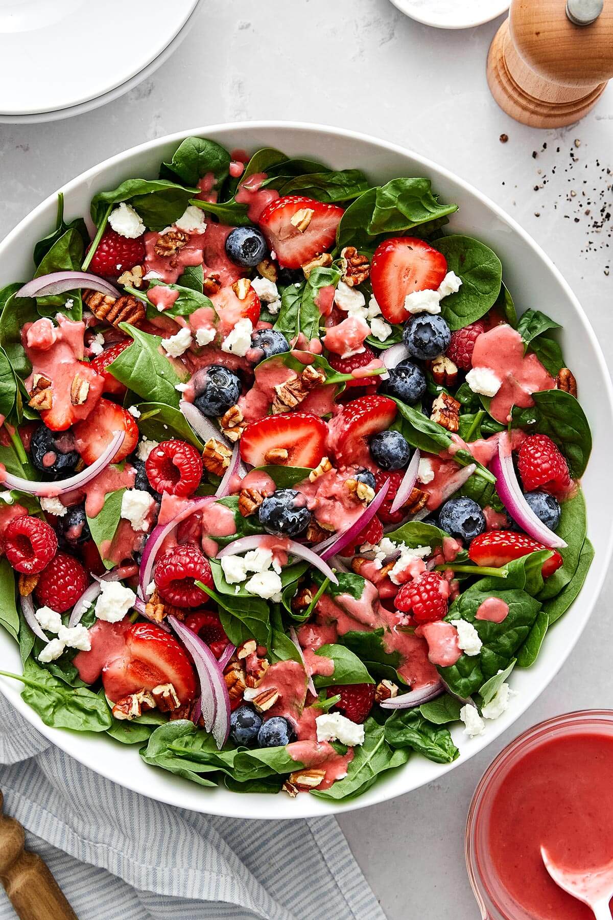 Top 5 Delicious Recipes with Raspberry Vinaigrette to Try Today