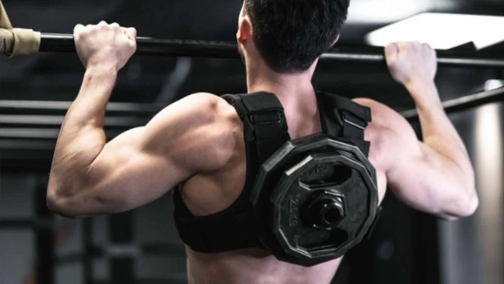 Weighted Vest Squats: Boost Strength & Build Muscle Fast