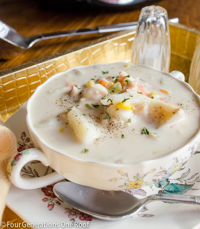 Easy Crock Pot Seafood Chowder Recipe for Busy Nights